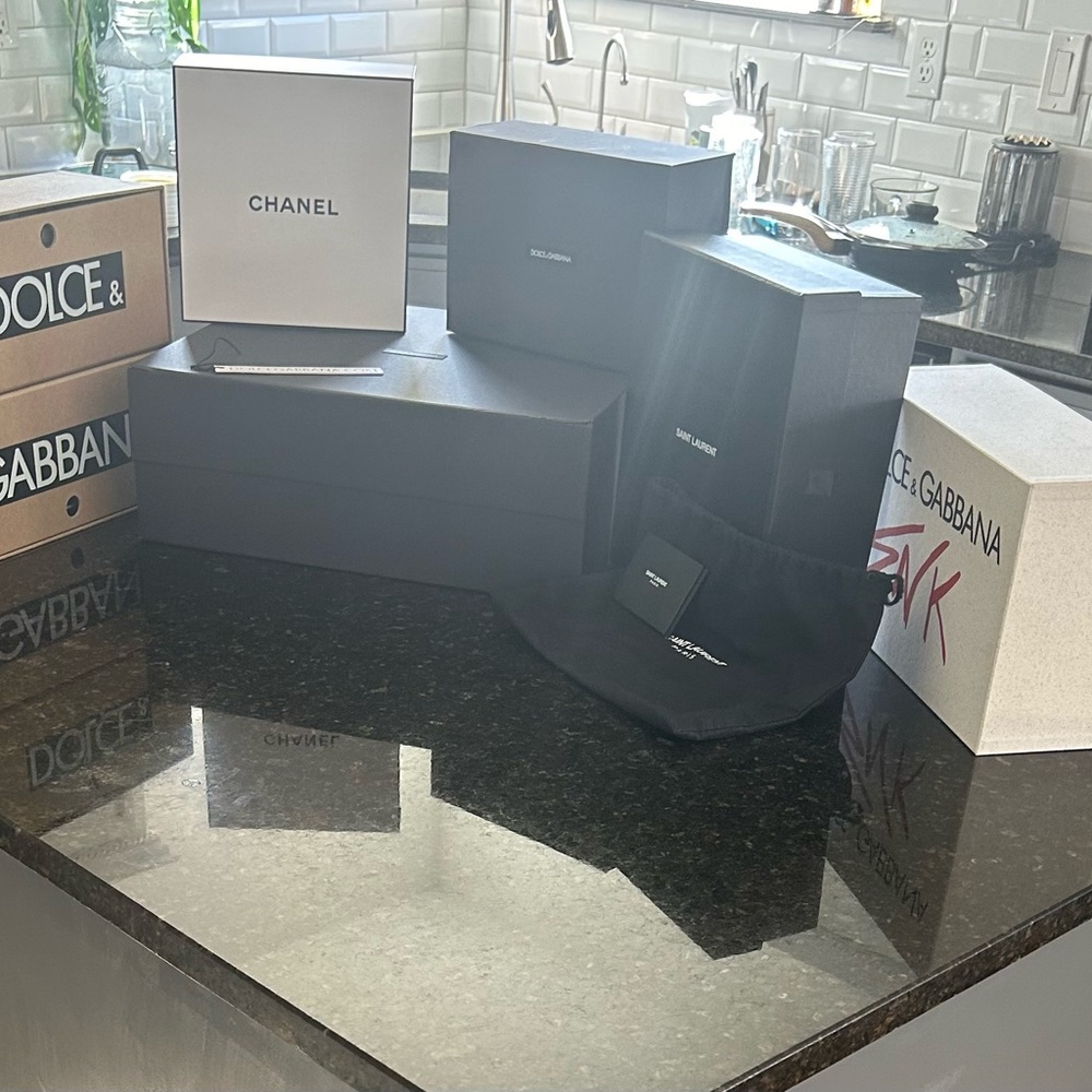DOLCE GABBANA EMTY BOXES (6)